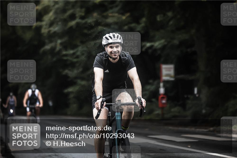 13.09.2026 - Stadtparktriathlon H.Heesch http://msf.ph/oto/10293043 13.09.2026 12:46:04 Radfahren 1052, 1065, 1228, 1242, 1245, 1248, 1261 meine-sportfotos.de