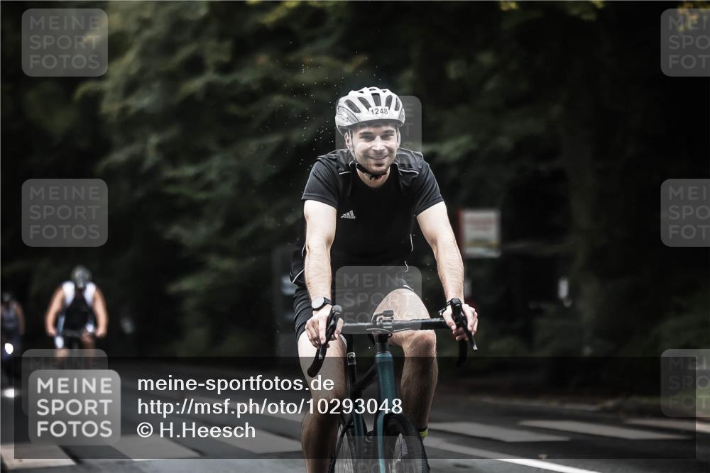 13.09.2026 - Stadtparktriathlon H.Heesch http://msf.ph/oto/10293048 13.09.2026 12:46:04 Radfahren 1052, 1065, 1228, 1242, 1245, 1248, 1261 meine-sportfotos.de