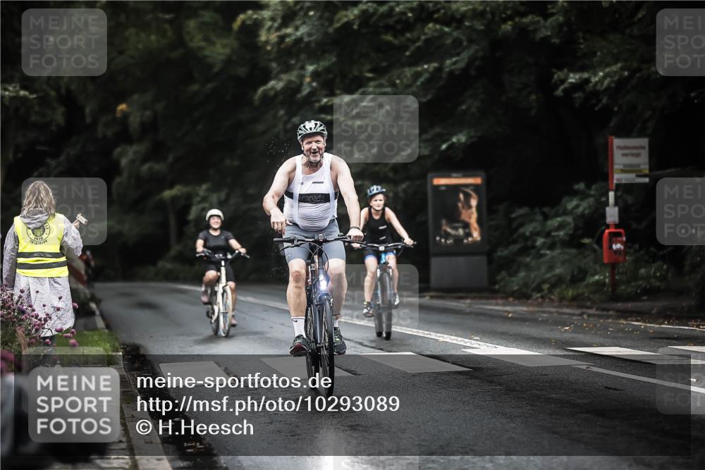 13.09.2026 - Stadtparktriathlon H.Heesch http://msf.ph/oto/10293089 13.09.2026 12:46:09 Radfahren 1052, 1065, 1082, 1158, 1248, 1269 meine-sportfotos.de