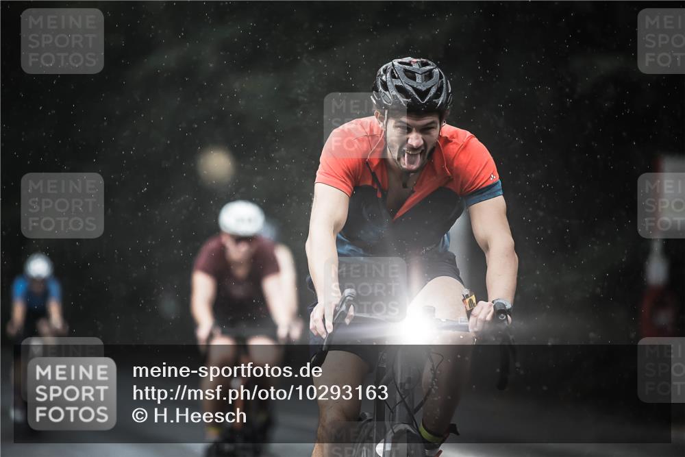 13.09.2026 - Stadtparktriathlon H.Heesch http://msf.ph/oto/10293163 13.09.2026 11:38:53 Radfahren 740, 776, 826, 835, 893, 905 meine-sportfotos.de