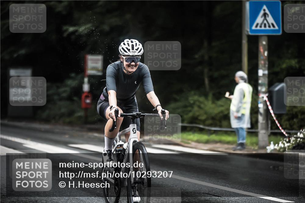 13.09.2026 - Stadtparktriathlon H.Heesch http://msf.ph/oto/10293207 13.09.2026 12:46:25 Radfahren 1098, 1101, 1115, 1140, 1193, 1204 meine-sportfotos.de