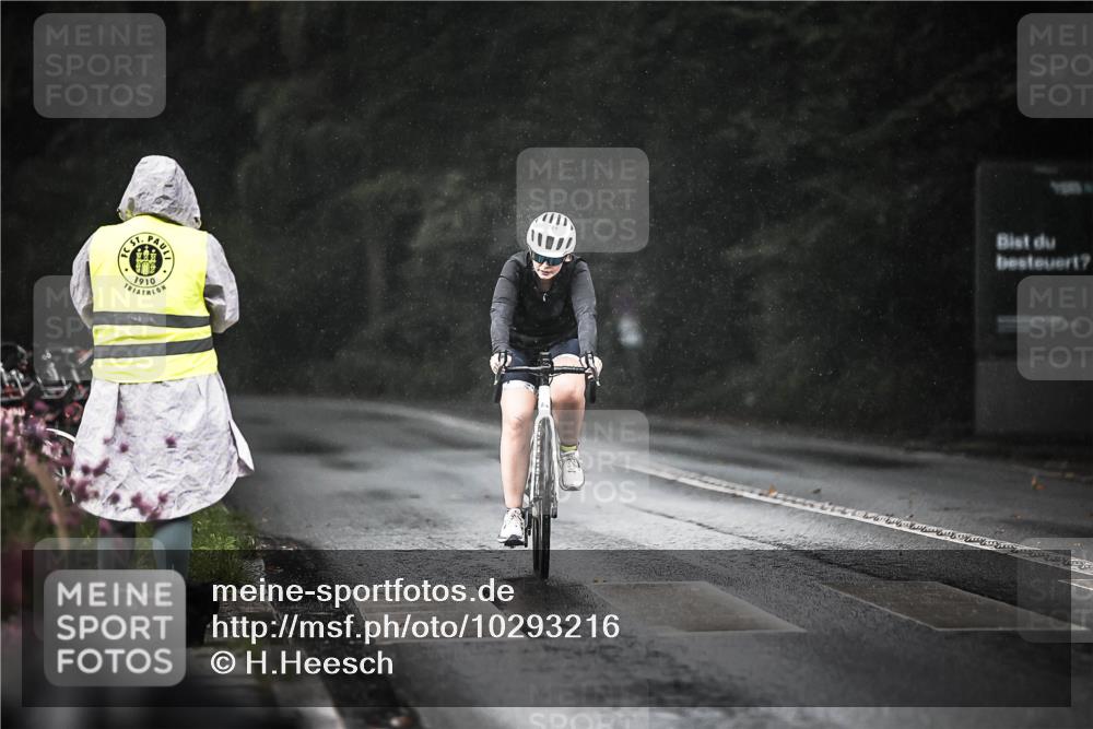 13.09.2026 - Stadtparktriathlon H.Heesch http://msf.ph/oto/10293216 13.09.2026 11:38:59 Radfahren 740, 781, 826, 835, 893 meine-sportfotos.de