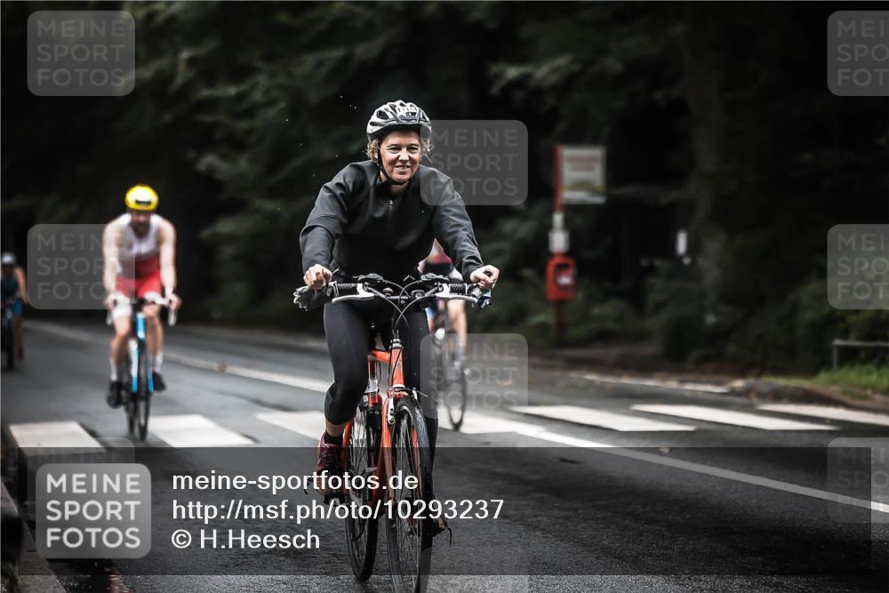 13.09.2026 - Stadtparktriathlon H.Heesch http://msf.ph/oto/10293237 13.09.2026 12:46:28 Radfahren 1076, 1098, 1101, 1108, 1115, 1140, 1179, 1193, 1204 meine-sportfotos.de