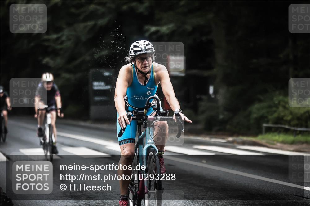 13.09.2026 - Stadtparktriathlon H.Heesch http://msf.ph/oto/10293288 13.09.2026 12:46:33 Radfahren 1076, 1108, 1111, 1115, 1140, 1149, 1152, 1179, 1193, 1299 meine-sportfotos.de
