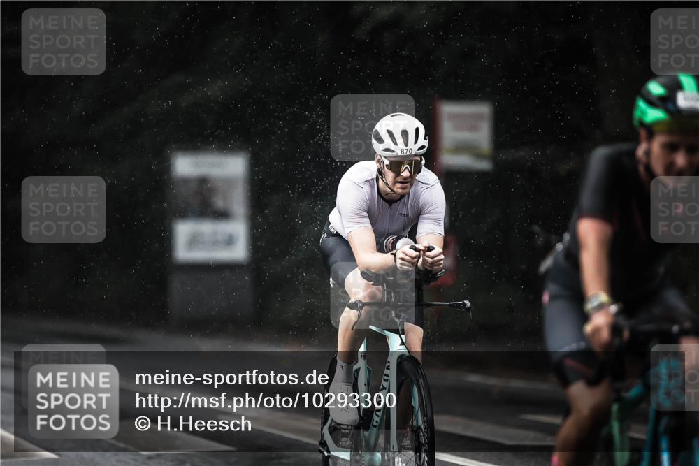 13.09.2026 - Stadtparktriathlon H.Heesch http://msf.ph/oto/10293300 13.09.2026 11:39:20 Radfahren 653, 741, 800, 859, 865, 870 meine-sportfotos.de