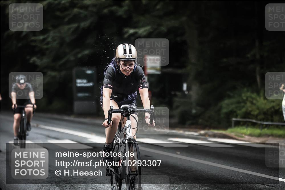 13.09.2026 - Stadtparktriathlon H.Heesch http://msf.ph/oto/10293307 13.09.2026 12:46:34 Radfahren 1076, 1108, 1111, 1115, 1140, 1149, 1152, 1179, 1193, 1299 meine-sportfotos.de