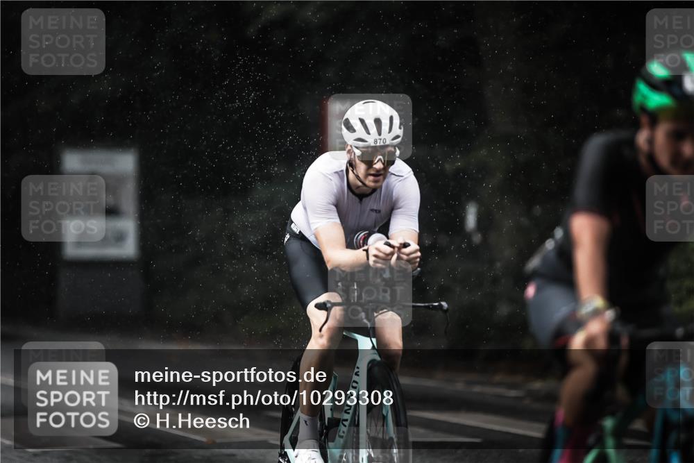 13.09.2026 - Stadtparktriathlon H.Heesch http://msf.ph/oto/10293308 13.09.2026 11:39:20 Radfahren 653, 741, 800, 859, 865, 870 meine-sportfotos.de