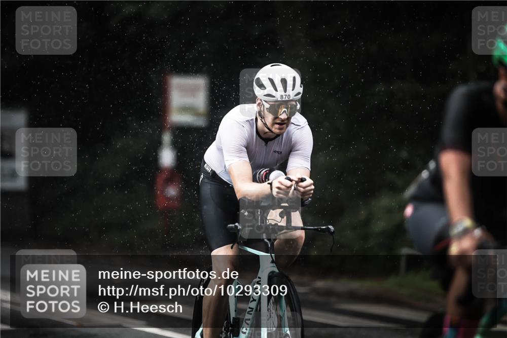 13.09.2026 - Stadtparktriathlon H.Heesch http://msf.ph/oto/10293309 13.09.2026 11:39:20 Radfahren 653, 741, 800, 859, 865, 870 meine-sportfotos.de