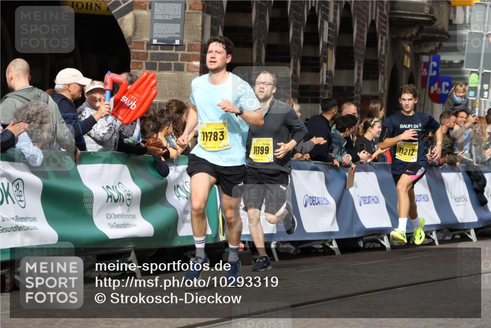 13.09.2026 - 21. swb-Marathon Bremen Strokosch-Dieckow http://msf.ph/oto/10293319 13.09.2026 10:47:06 Ziel 10445, 10504, 10590, 11155, 11661, 12364, 12375, 10319, 10744, 10898, 11187, 11269, 11462, 11650, 11651, 11814, 12048, 12298, 12415, 12470, 13528, 13545, 13589 meine-sportfotos.de