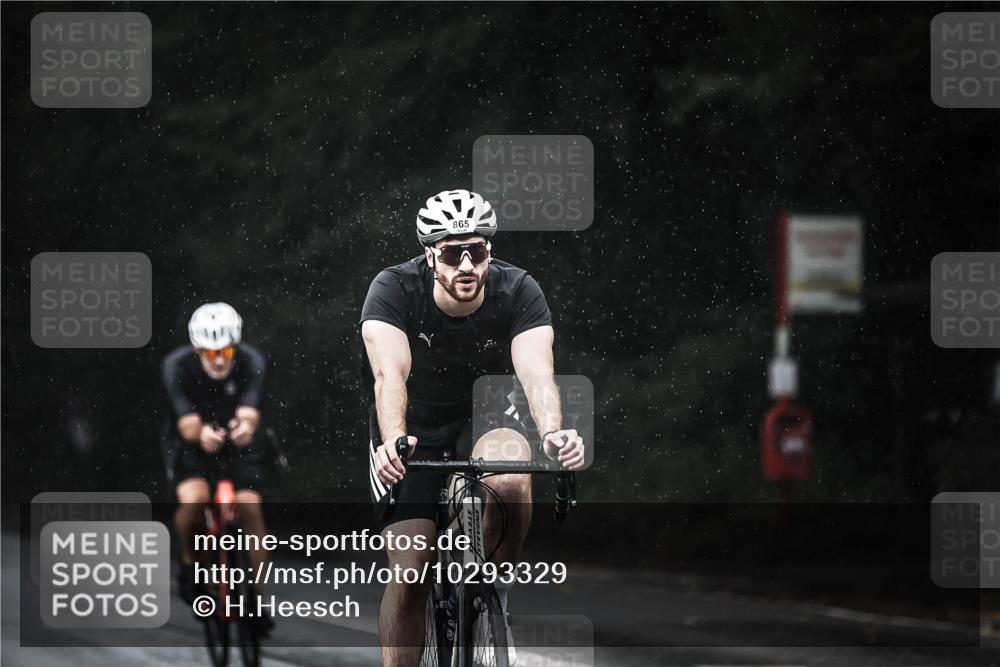 13.09.2026 - Stadtparktriathlon H.Heesch http://msf.ph/oto/10293329 13.09.2026 11:39:22 Radfahren 653, 741, 800, 859, 865, 870 meine-sportfotos.de