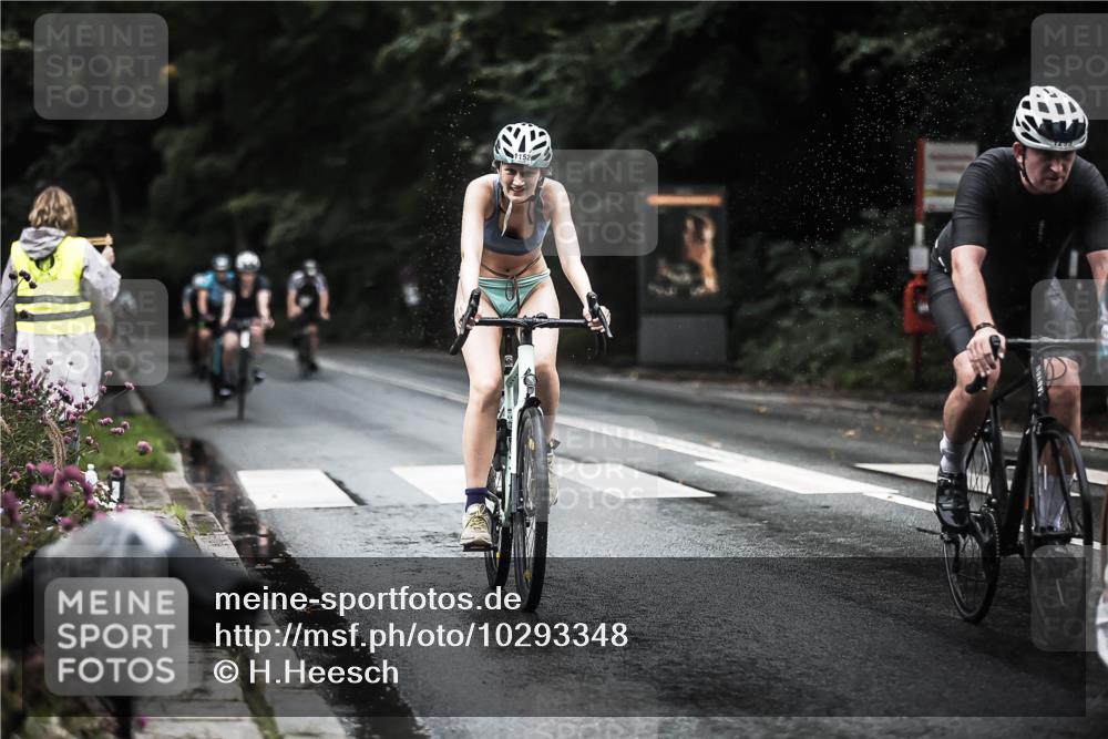 13.09.2026 - Stadtparktriathlon H.Heesch http://msf.ph/oto/10293348 13.09.2026 12:46:38 Radfahren 1072, 1076, 1083, 1108, 1111, 1146, 1149, 1152, 1179, 1273, 1299 meine-sportfotos.de