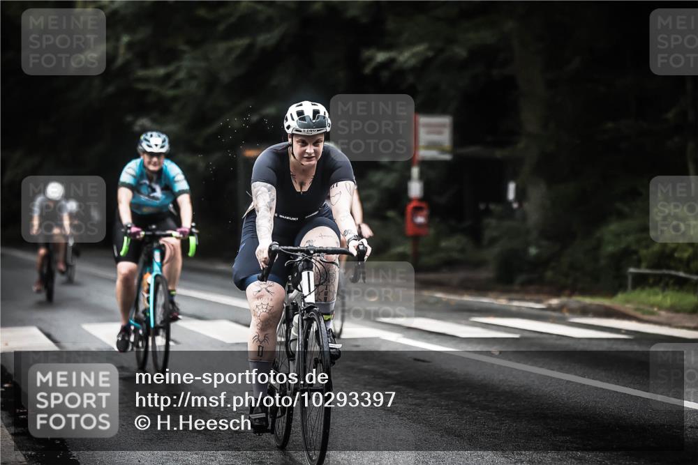 13.09.2026 - Stadtparktriathlon H.Heesch http://msf.ph/oto/10293397 13.09.2026 12:46:42 Radfahren 1072, 1083, 1111, 1114, 1146, 1149, 1152, 1273, 1294, 1299 meine-sportfotos.de