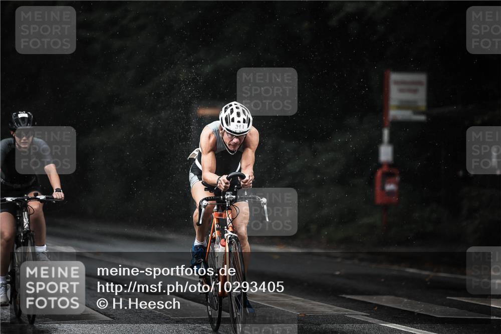 13.09.2026 - Stadtparktriathlon H.Heesch http://msf.ph/oto/10293405 13.09.2026 11:39:32 Radfahren 737, 757, 825, 917 meine-sportfotos.de