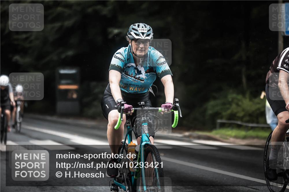 13.09.2026 - Stadtparktriathlon H.Heesch http://msf.ph/oto/10293421 13.09.2026 12:46:43 Radfahren 1072, 1083, 1111, 1114, 1146, 1152, 1214, 1273, 1294, 1299 meine-sportfotos.de
