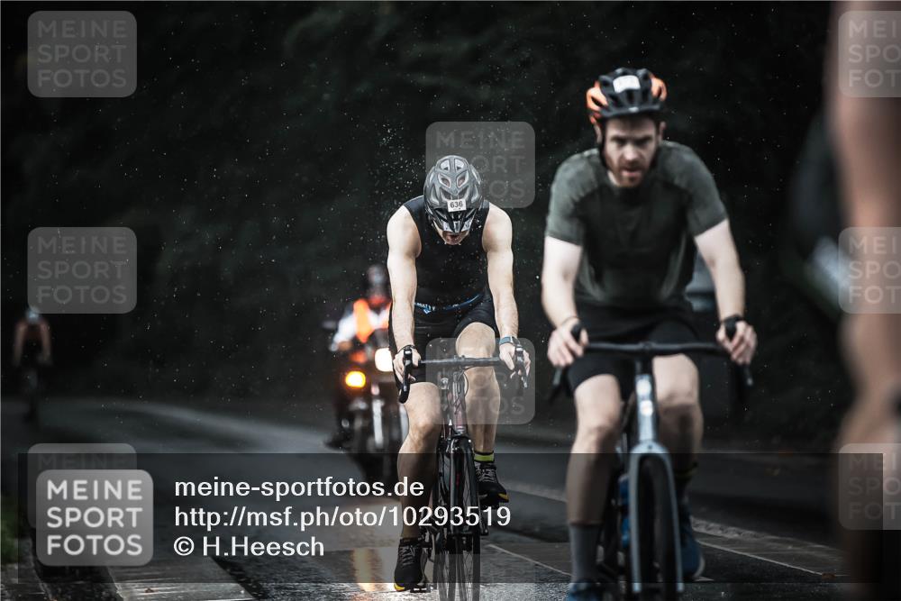 13.09.2026 - Stadtparktriathlon H.Heesch http://msf.ph/oto/10293519 13.09.2026 11:39:45 Radfahren 618, 636, 838, 858, 869, 873 meine-sportfotos.de