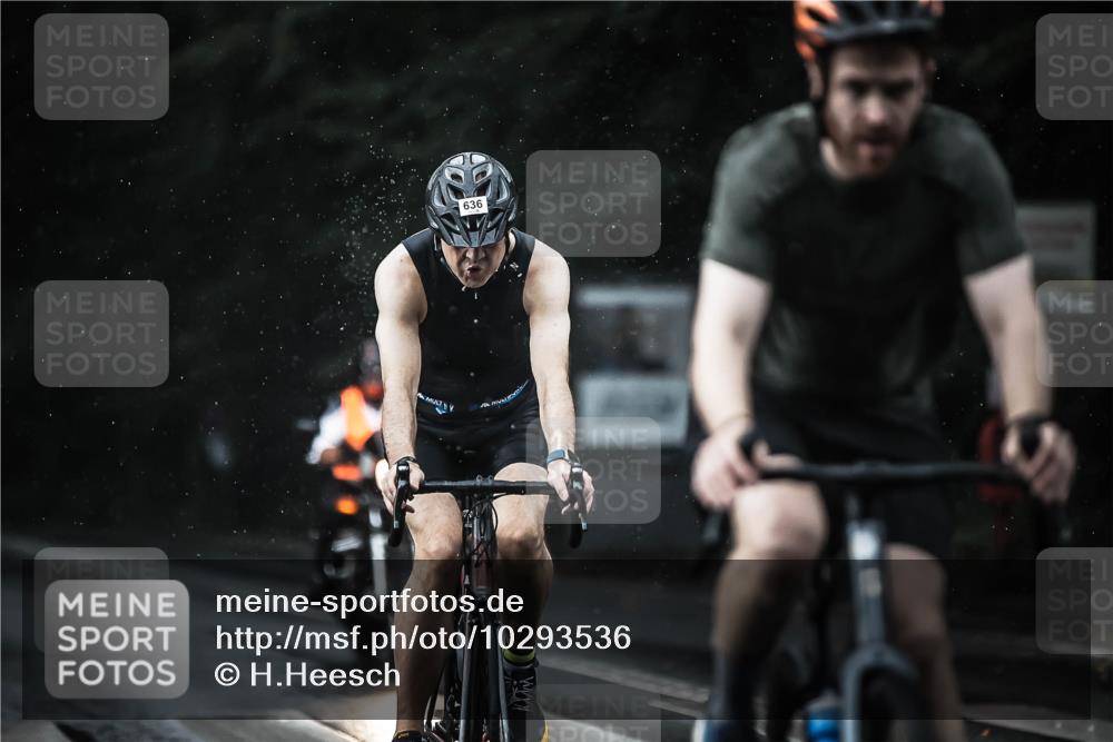 13.09.2026 - Stadtparktriathlon H.Heesch http://msf.ph/oto/10293536 13.09.2026 11:39:45 Radfahren 618, 636, 838, 858, 869, 873 meine-sportfotos.de
