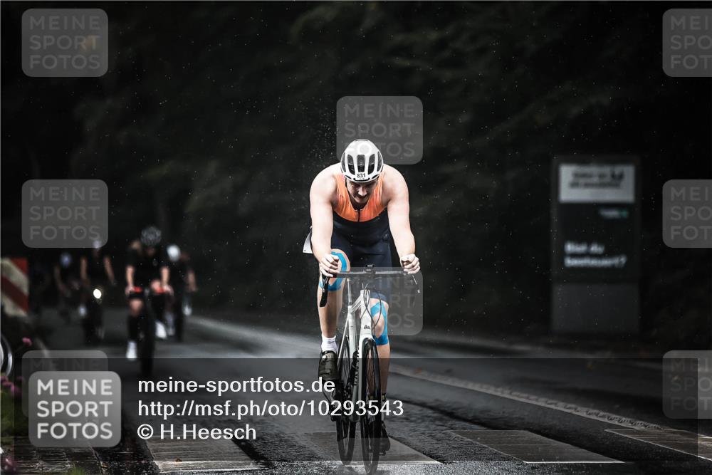 13.09.2026 - Stadtparktriathlon H.Heesch http://msf.ph/oto/10293543 13.09.2026 11:39:52 Radfahren 748, 831, 842 meine-sportfotos.de