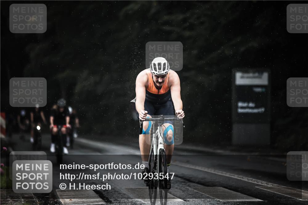 13.09.2026 - Stadtparktriathlon H.Heesch http://msf.ph/oto/10293547 13.09.2026 11:39:52 Radfahren 748, 831, 842 meine-sportfotos.de