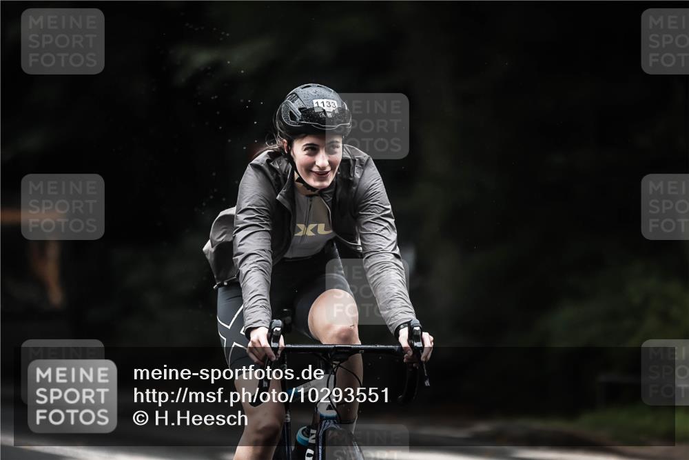 13.09.2026 - Stadtparktriathlon H.Heesch http://msf.ph/oto/10293551 13.09.2026 12:47:05 Radfahren 1133, 1174, 1262 meine-sportfotos.de