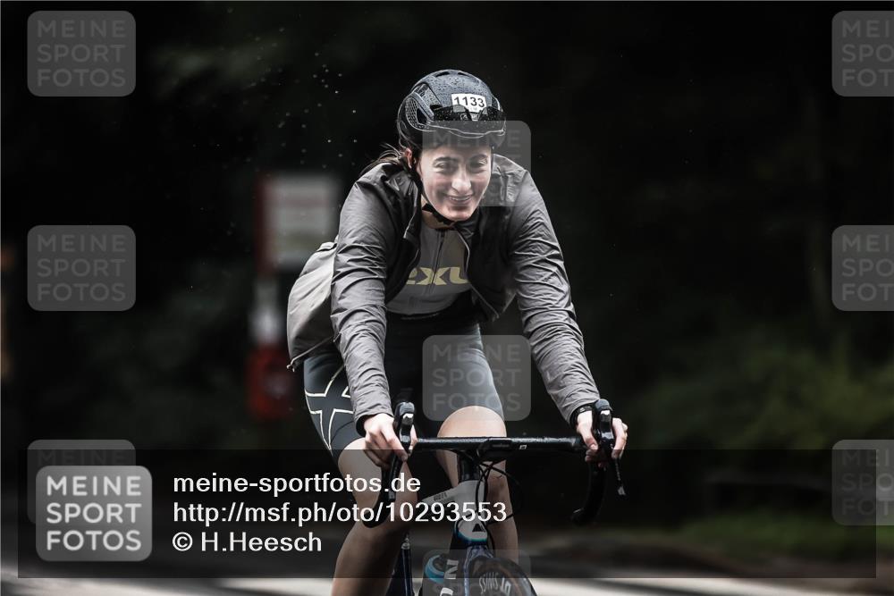 13.09.2026 - Stadtparktriathlon H.Heesch http://msf.ph/oto/10293553 13.09.2026 12:47:05 Radfahren 1133, 1174, 1262 meine-sportfotos.de