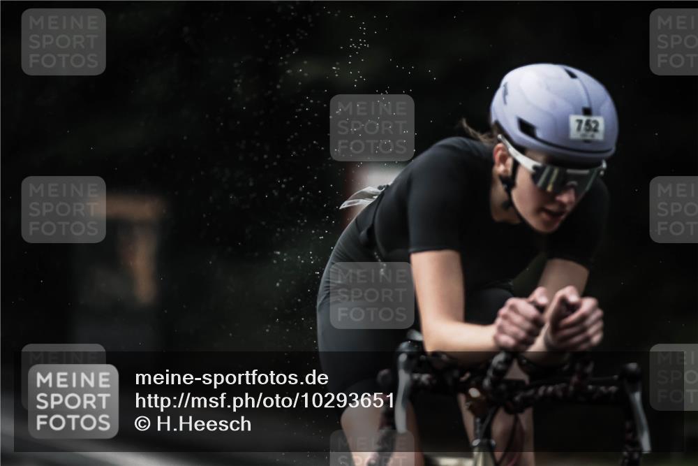 13.09.2026 - Stadtparktriathlon H.Heesch http://msf.ph/oto/10293651 13.09.2026 11:40:01 Radfahren 748, 752, 785, 787, 842, 857, 935 meine-sportfotos.de