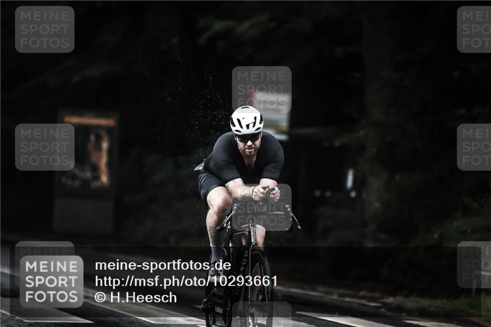 13.09.2026 - Stadtparktriathlon H.Heesch http://msf.ph/oto/10293661 13.09.2026 11:40:03 Radfahren 752, 779, 785, 787, 842, 857, 935, 948 meine-sportfotos.de