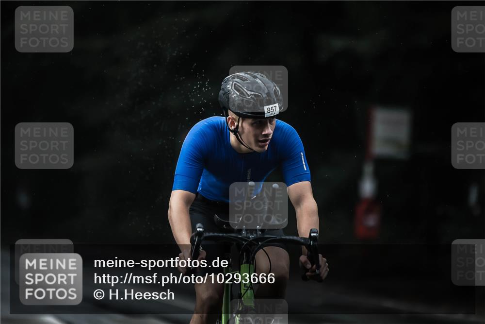 13.09.2026 - Stadtparktriathlon H.Heesch http://msf.ph/oto/10293666 13.09.2026 11:40:04 Radfahren 752, 779, 785, 787, 842, 857, 935, 948 meine-sportfotos.de