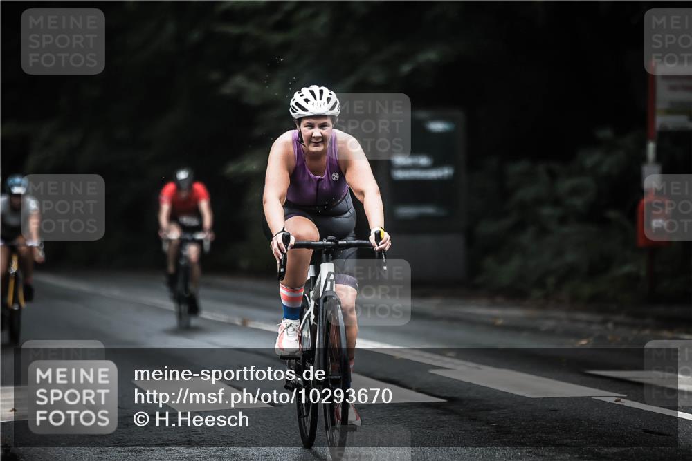13.09.2026 - Stadtparktriathlon H.Heesch http://msf.ph/oto/10293670 13.09.2026 12:47:27 Radfahren 1154, 1164, 1176, 1202, 1217 meine-sportfotos.de