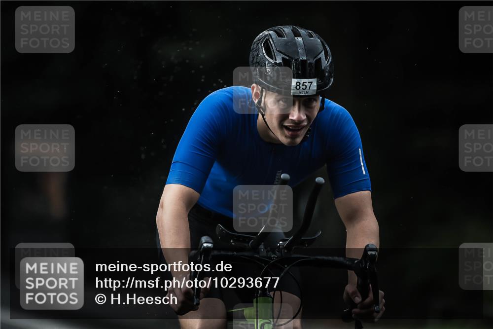 13.09.2026 - Stadtparktriathlon H.Heesch http://msf.ph/oto/10293677 13.09.2026 11:40:04 Radfahren 752, 779, 785, 787, 842, 857, 935, 948 meine-sportfotos.de