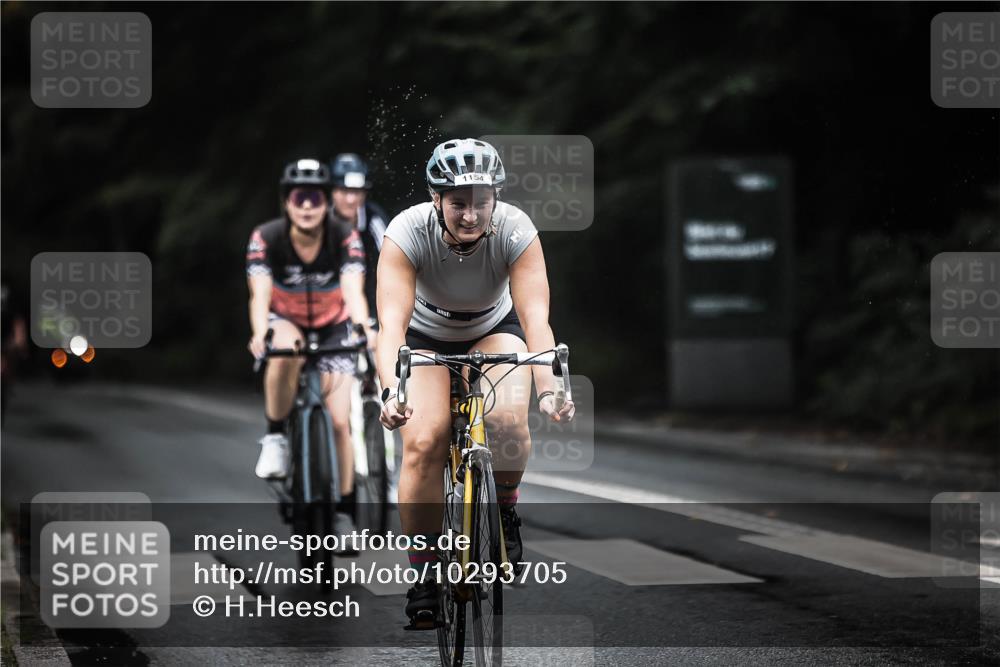 13.09.2026 - Stadtparktriathlon H.Heesch http://msf.ph/oto/10293705 13.09.2026 12:47:30 Radfahren 1154, 1164, 1176, 1202, 1217 meine-sportfotos.de