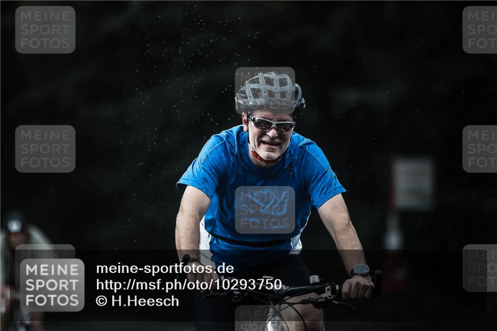 13.09.2026 - Stadtparktriathlon H.Heesch http://msf.ph/oto/10293750 13.09.2026 11:40:12 Radfahren 736, 774, 779, 787, 801, 807, 863, 884, 948 meine-sportfotos.de