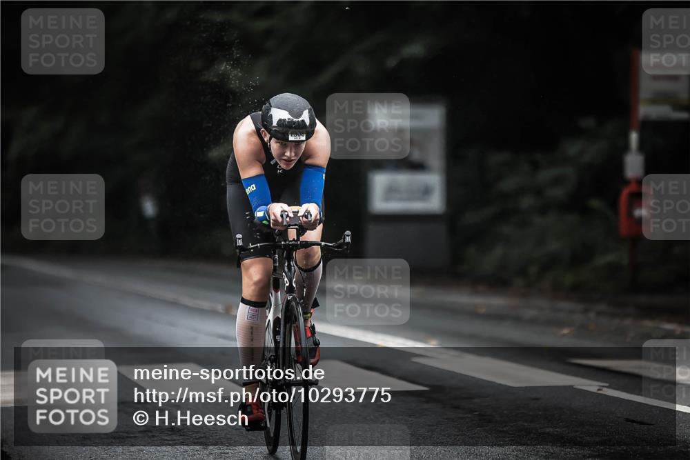 13.09.2026 - Stadtparktriathlon H.Heesch http://msf.ph/oto/10293775 13.09.2026 12:47:49 Radfahren 1208, 1308 meine-sportfotos.de