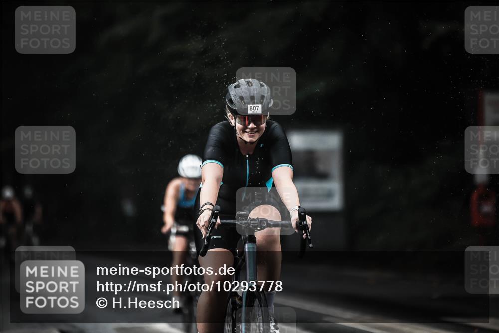 13.09.2026 - Stadtparktriathlon H.Heesch http://msf.ph/oto/10293778 13.09.2026 11:40:16 Radfahren 736, 774, 801, 807, 818, 834, 863, 884, 925 meine-sportfotos.de