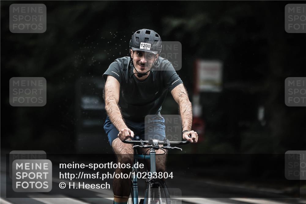 13.09.2026 - Stadtparktriathlon H.Heesch http://msf.ph/oto/10293804 13.09.2026 12:47:54 Radfahren 1109, 1156, 1192, 1208, 1297, 1308 meine-sportfotos.de