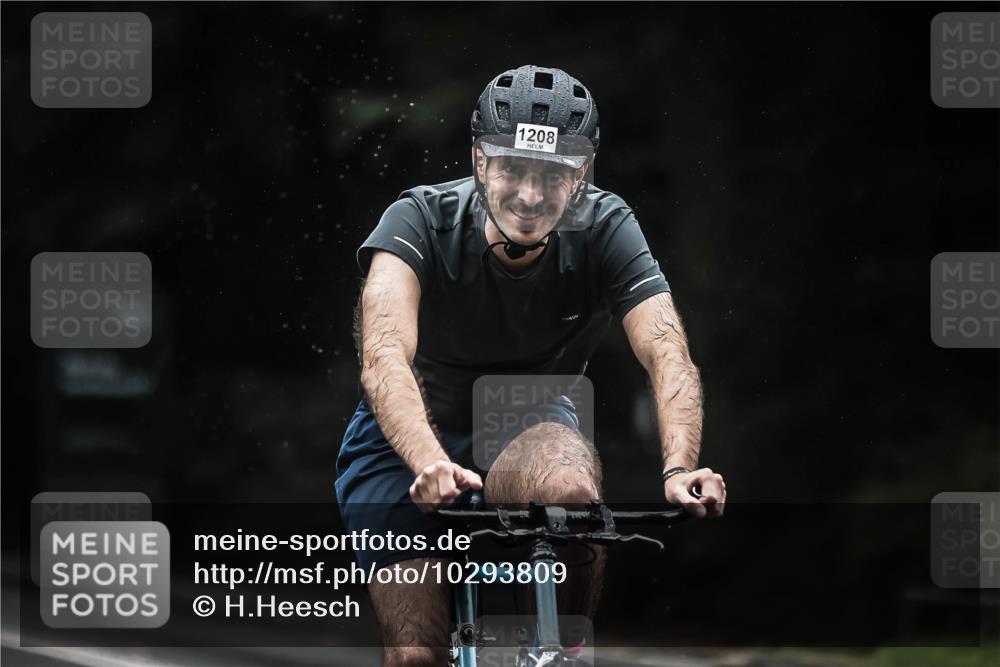 13.09.2026 - Stadtparktriathlon H.Heesch http://msf.ph/oto/10293809 13.09.2026 12:47:54 Radfahren 1109, 1156, 1192, 1208, 1297, 1308 meine-sportfotos.de