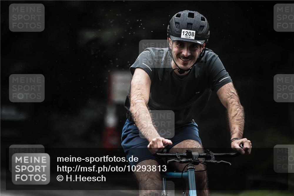 13.09.2026 - Stadtparktriathlon H.Heesch http://msf.ph/oto/10293813 13.09.2026 12:47:54 Radfahren 1109, 1156, 1192, 1208, 1297, 1308 meine-sportfotos.de