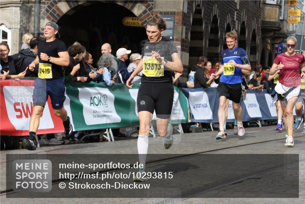 13.09.2026 - 21. swb-Marathon Bremen Strokosch-Dieckow http://msf.ph/oto/10293815 13.09.2026 10:47:17 Ziel 10289, 10445, 10504, 11060, 11199, 11212, 11344, 11608, 11661, 11783, 12364, 12375, 13613, 10189, 10270, 10310, 10807, 10873, 10898, 11269, 11469, 11646, 12195, 12296, 13521, 13528, 13545 meine-sportfotos.de