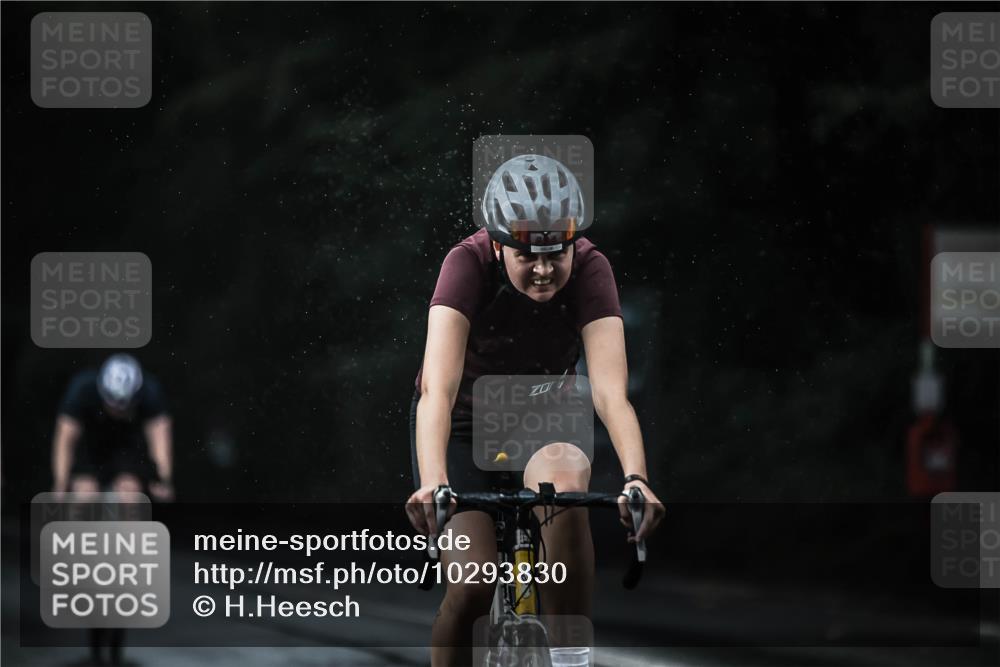 13.09.2026 - Stadtparktriathlon H.Heesch http://msf.ph/oto/10293830 13.09.2026 11:40:23 Radfahren 772, 801, 804, 818, 834, 856, 925 meine-sportfotos.de