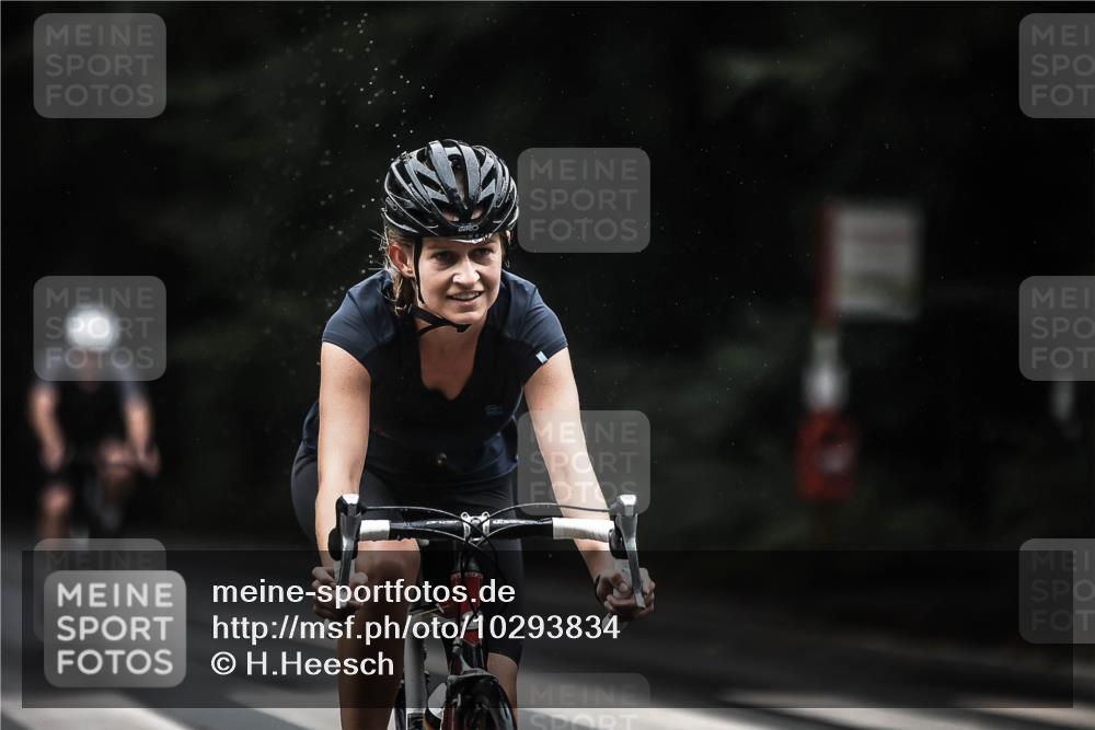 13.09.2026 - Stadtparktriathlon H.Heesch http://msf.ph/oto/10293834 13.09.2026 12:47:56 Radfahren 1109, 1156, 1192, 1208, 1297 meine-sportfotos.de