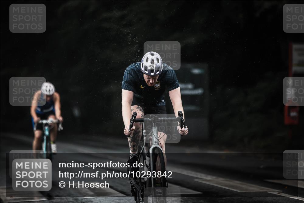 13.09.2026 - Stadtparktriathlon H.Heesch http://msf.ph/oto/10293842 13.09.2026 11:40:24 Radfahren 772, 804, 818, 834, 856, 925 meine-sportfotos.de