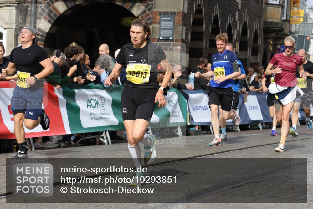 13.09.2026 - 21. swb-Marathon Bremen Strokosch-Dieckow http://msf.ph/oto/10293851 13.09.2026 10:47:17 Ziel 10289, 10445, 10504, 11060, 11199, 11212, 11344, 11608, 11661, 11783, 12364, 12375, 13613, 10189, 10270, 10310, 10807, 10873, 10898, 11269, 11469, 11646, 12195, 12296, 13521, 13528, 13545 meine-sportfotos.de