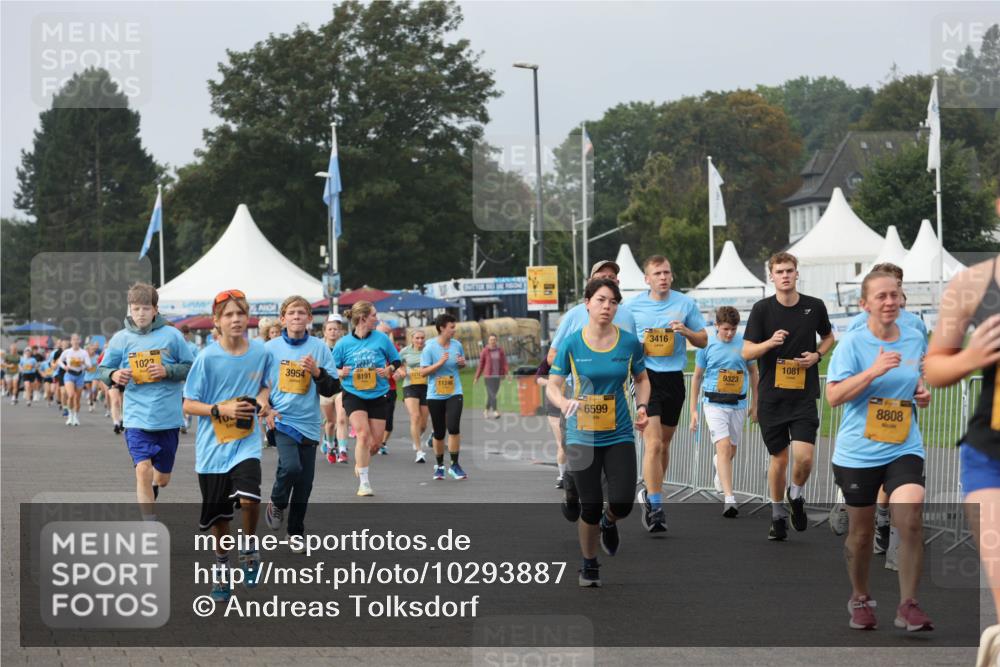 13.09.2026 - Kiel Lauf Andreas Tolksdorf http://msf.ph/oto/10293887 13.09.2026 09:25:13 Kiellinie 1022, 3954, 8191, 11246, 6599, 3416, 9323, 1081, 8808 meine-sportfotos.de