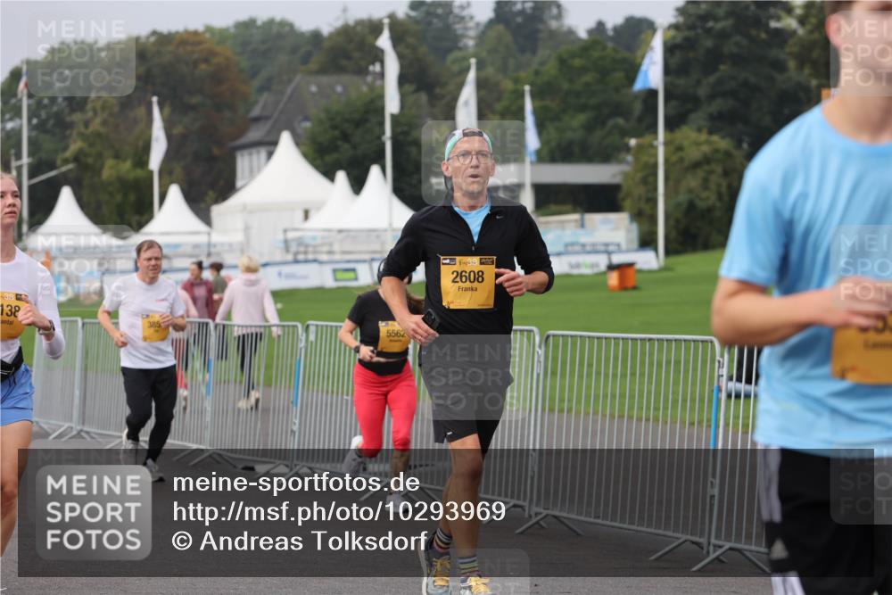 13.09.2026 - Kiel Lauf Andreas Tolksdorf http://msf.ph/oto/10293969 13.09.2026 09:25:30 Kiellinie 38, 138, 385, 5562, 2608 meine-sportfotos.de