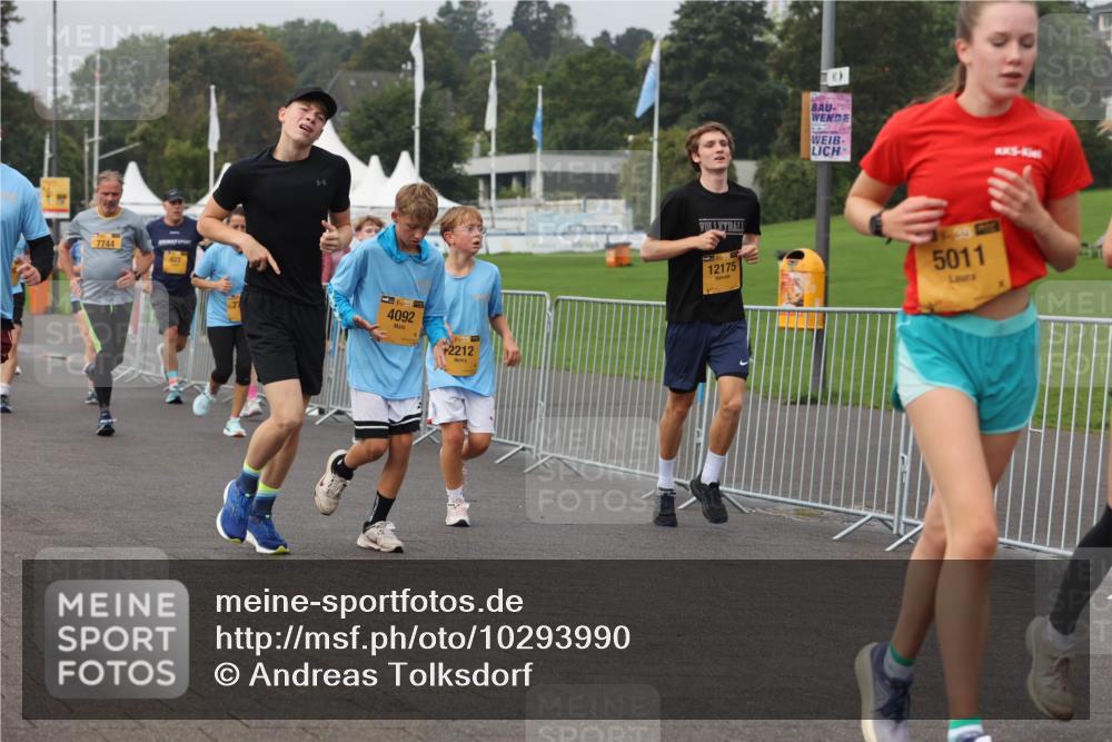 13.09.2026 - Kiel Lauf Andreas Tolksdorf http://msf.ph/oto/10293990 13.09.2026 09:25:35 Kiellinie 7744, 39, 4092, 39, 2212, 12175, 5011 meine-sportfotos.de