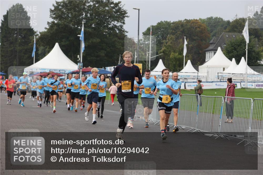13.09.2026 - Kiel Lauf Andreas Tolksdorf http://msf.ph/oto/10294042 13.09.2026 09:25:50 Kiellinie 6299, 9986, 6556, 40 meine-sportfotos.de