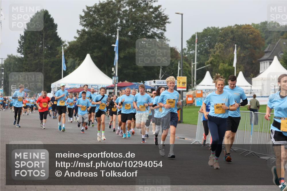 13.09.2026 - Kiel Lauf Andreas Tolksdorf http://msf.ph/oto/10294054 13.09.2026 09:25:52 Kiellinie 05, 5829, 10009, 699, 402, 2031, 9986, 639, 847 meine-sportfotos.de