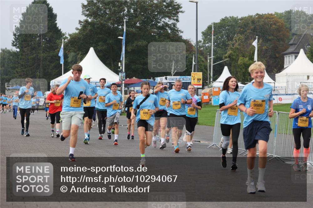 13.09.2026 - Kiel Lauf Andreas Tolksdorf http://msf.ph/oto/10294067 13.09.2026 09:25:55 Kiellinie 5857, 402, 929, 0685, 10, 2031, 699, 4693, 10009, 9986, 9091, 7356, 10445 meine-sportfotos.de