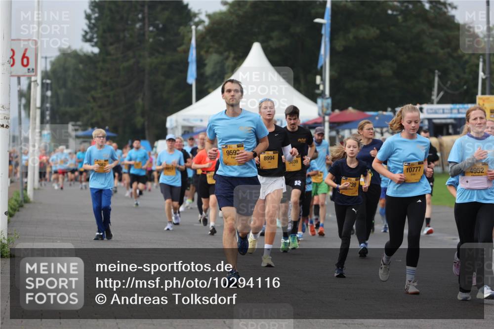 13.09.2026 - Kiel Lauf Andreas Tolksdorf http://msf.ph/oto/10294116 13.09.2026 09:26:06 Kiellinie 36, 3, 9592, 087, 8994, 5039, 52, 39, 10777, 4952 meine-sportfotos.de