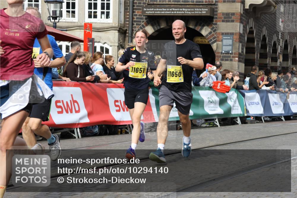 13.09.2026 - 21. swb-Marathon Bremen Strokosch-Dieckow http://msf.ph/oto/10294140 13.09.2026 10:47:21 Ziel 10289, 10445, 10504, 10744, 11060, 11199, 11212, 11344, 11608, 11650, 11651, 11661, 11783, 11814, 12364, 12375, 12415, 12470, 13613, 10189, 10223, 10270, 10310, 10594, 10807, 10873, 11130, 11469, 11646, 12195, 12296, 12318, 13521 meine-sportfotos.de