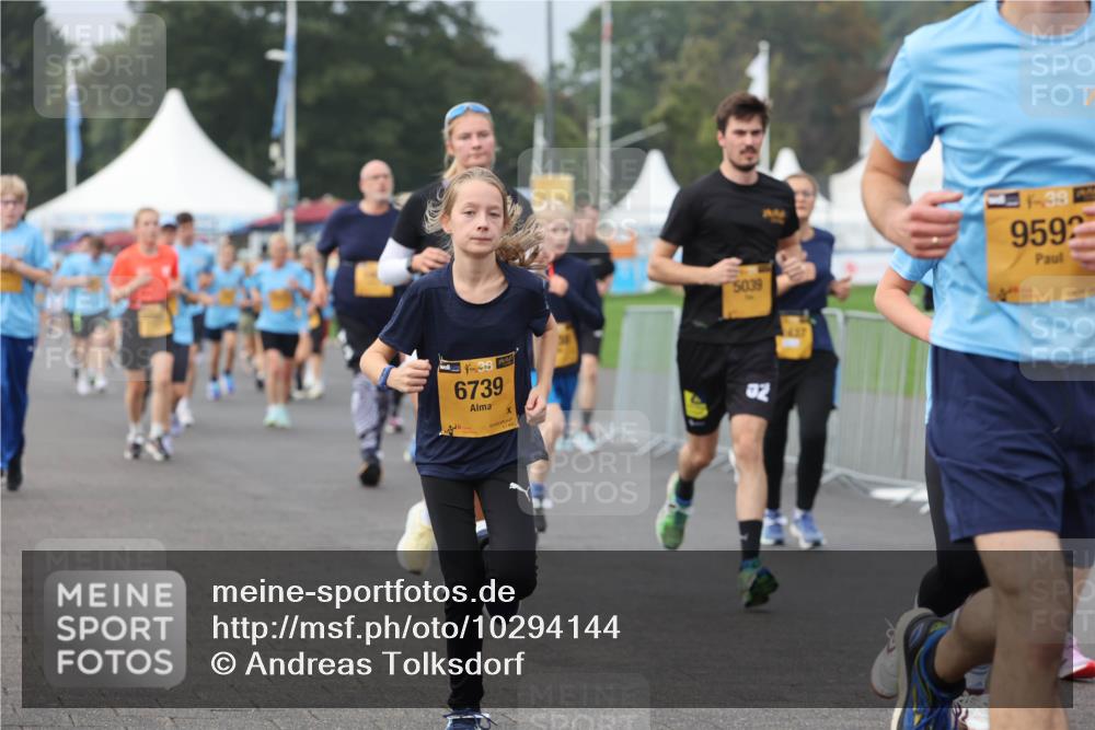 13.09.2026 - Kiel Lauf Andreas Tolksdorf http://msf.ph/oto/10294144 13.09.2026 09:26:11 Kiellinie 5039, 148, 6739, 02, 39, 959, 1437 meine-sportfotos.de